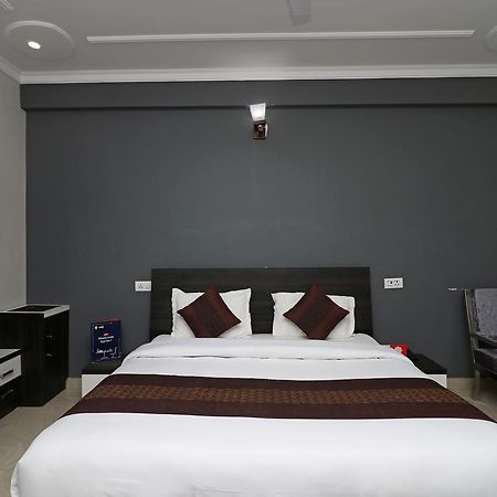 Oyo 11877 Royal Residency Hotel New Tehri Kültér fotó