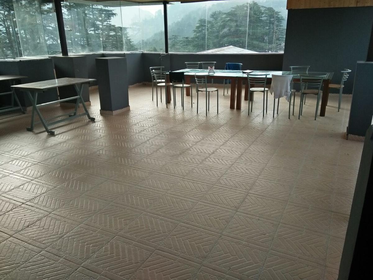 Oyo 11877 Royal Residency Hotel New Tehri Szoba fotó
