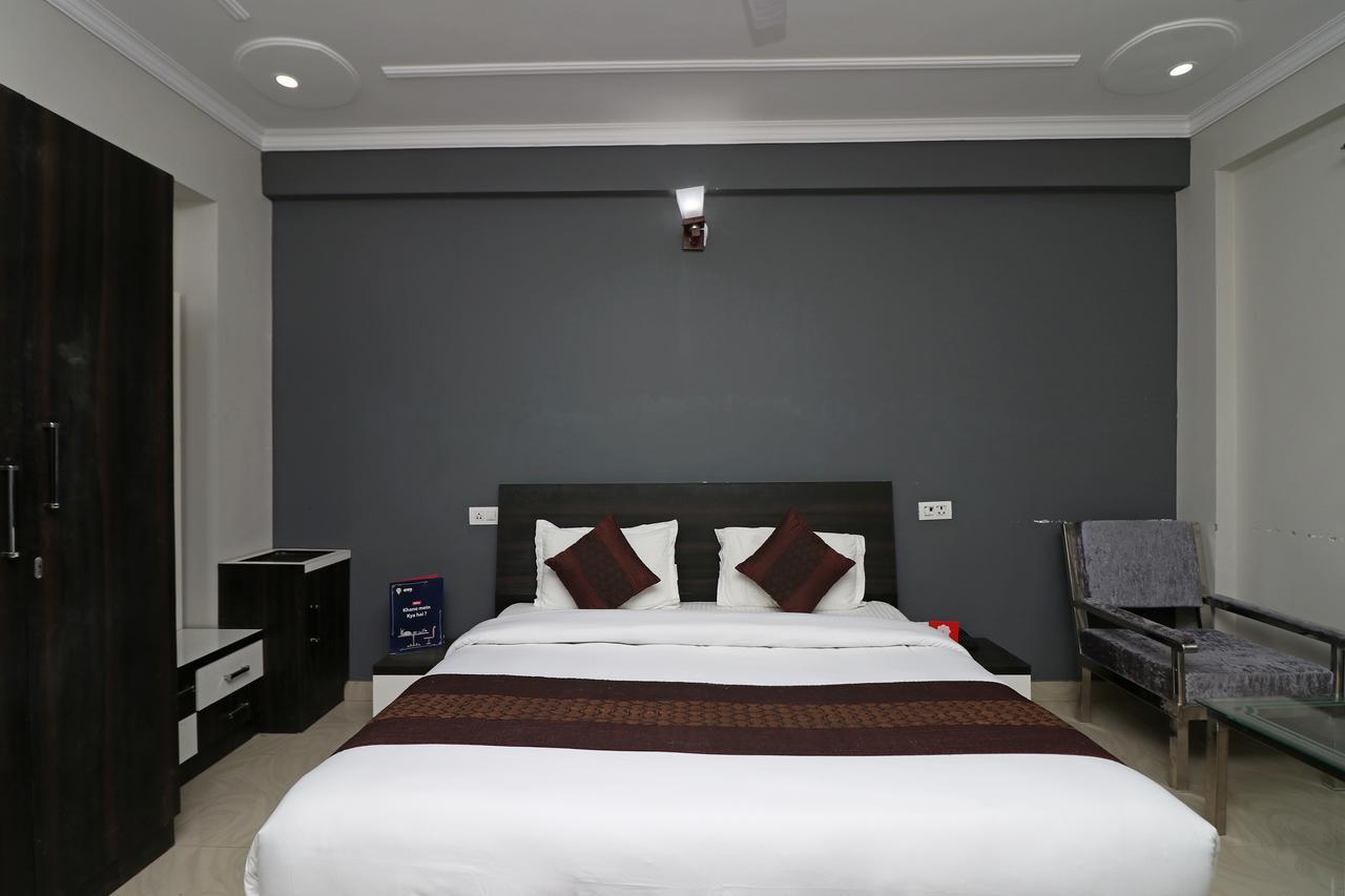 Oyo 11877 Royal Residency Hotel New Tehri Kültér fotó
