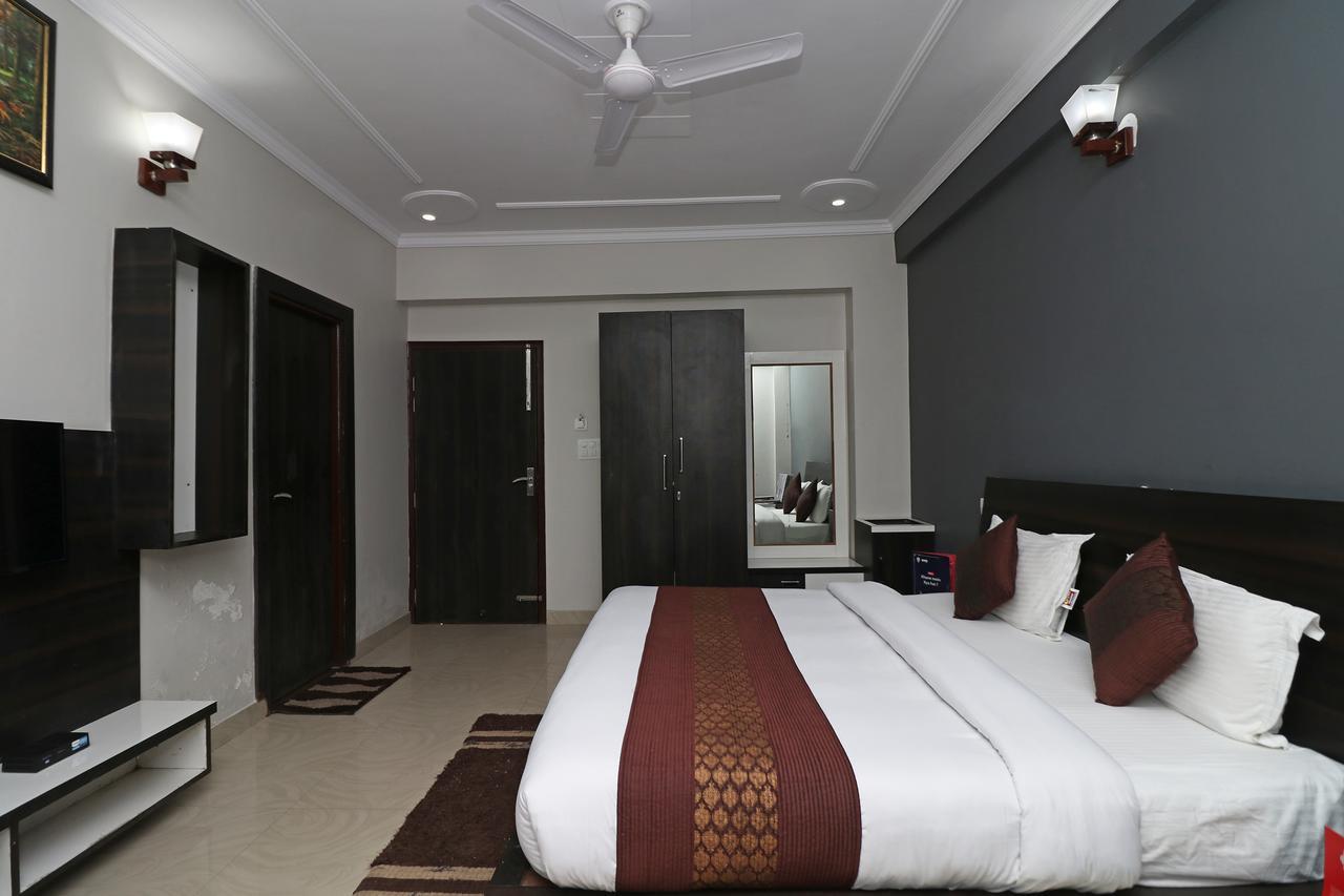 Oyo 11877 Royal Residency Hotel New Tehri Kültér fotó
